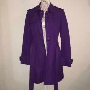 STUNNING Banana Republic trench coat, M
